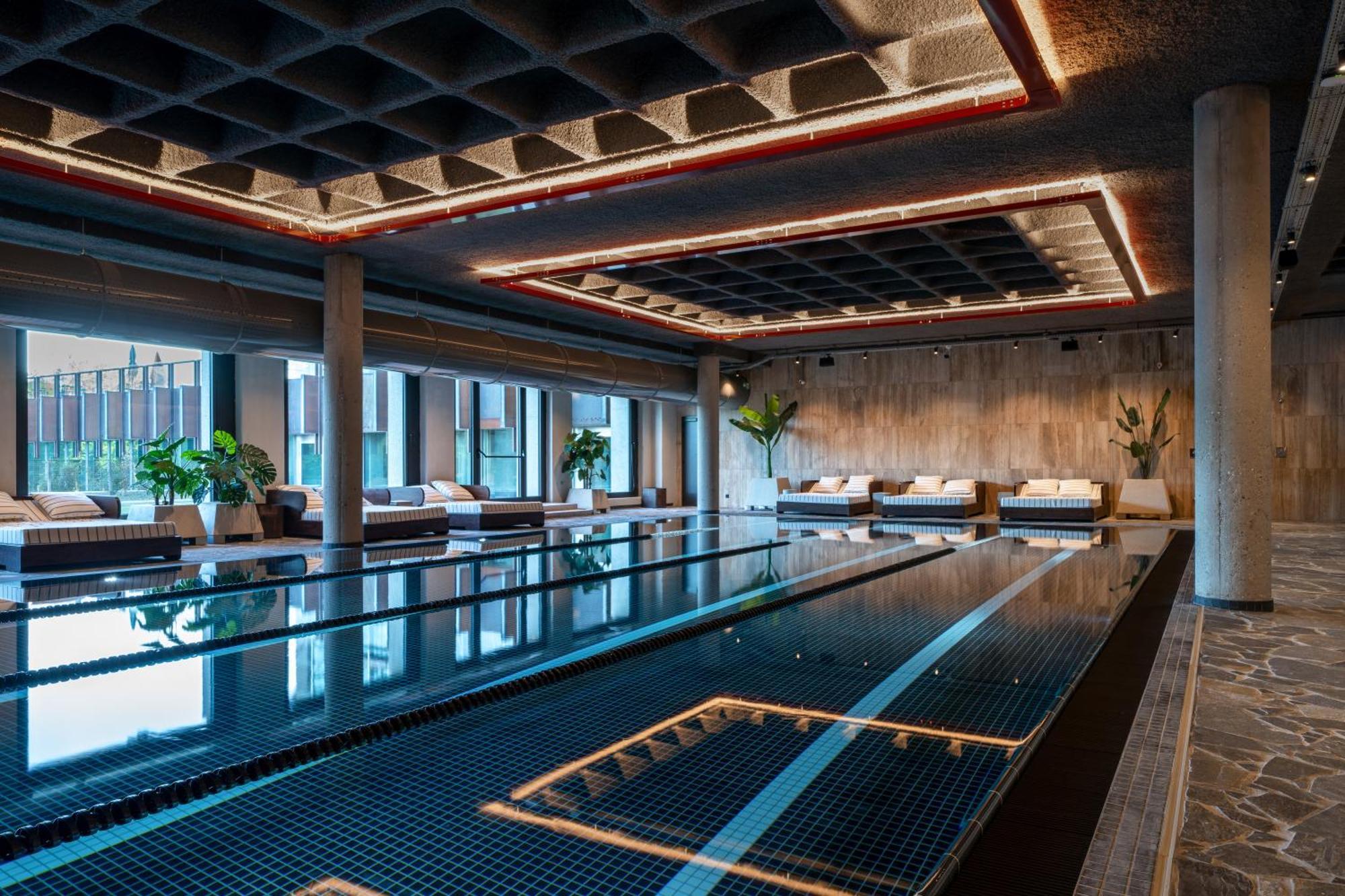 Mix Brussels --Gym & Wellness For Adults Only-- Hotel Auderghem Exterior photo
